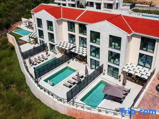 Orange Tree Pool Villas - Sea View and Private Pool