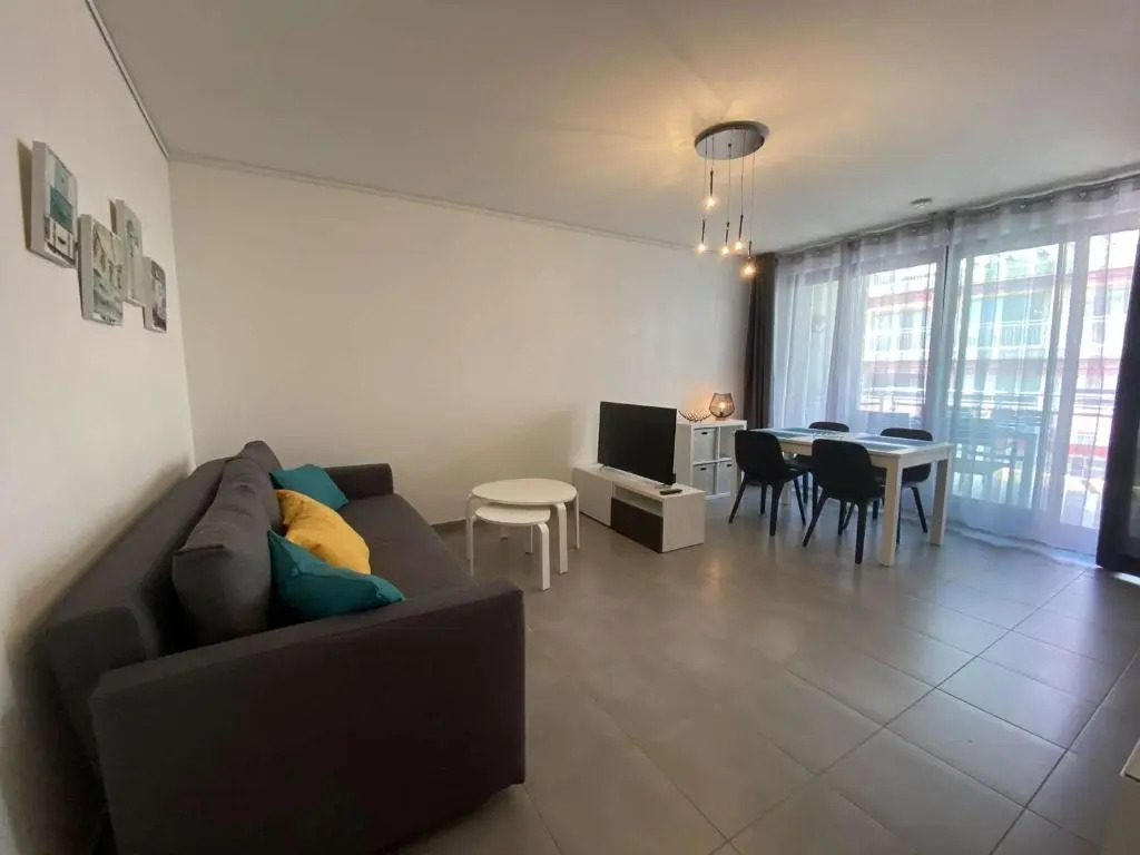 Appartement Antibes, 2 pièces, 4 personnes - FR-1-252-180