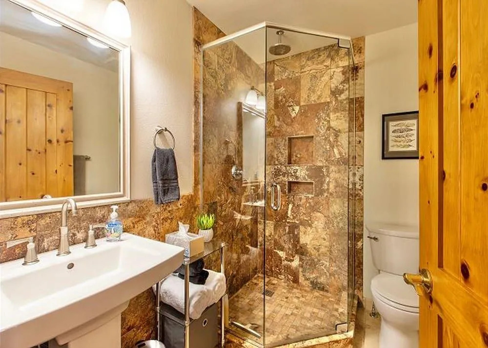 Lookout Ridge Townhomes #113 by Summit County Mountain Retreats