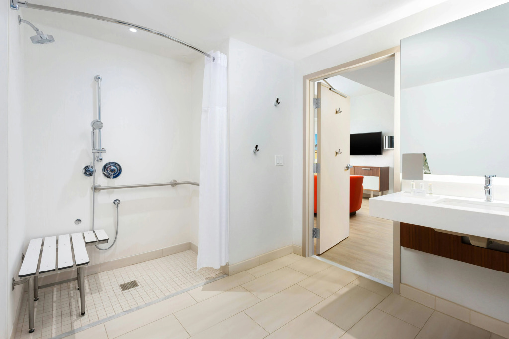 Courtyard by Marriott Santa Monica