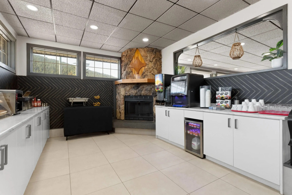 Travelodge by Wyndham Blairmore