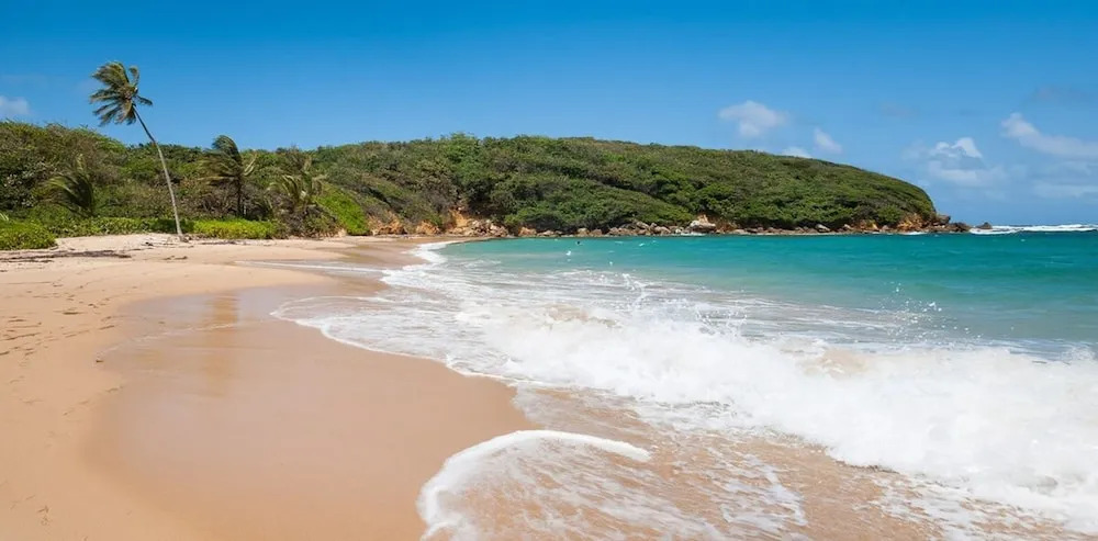 Family Villa Oleana Waterviews Oceanfront with water and generator