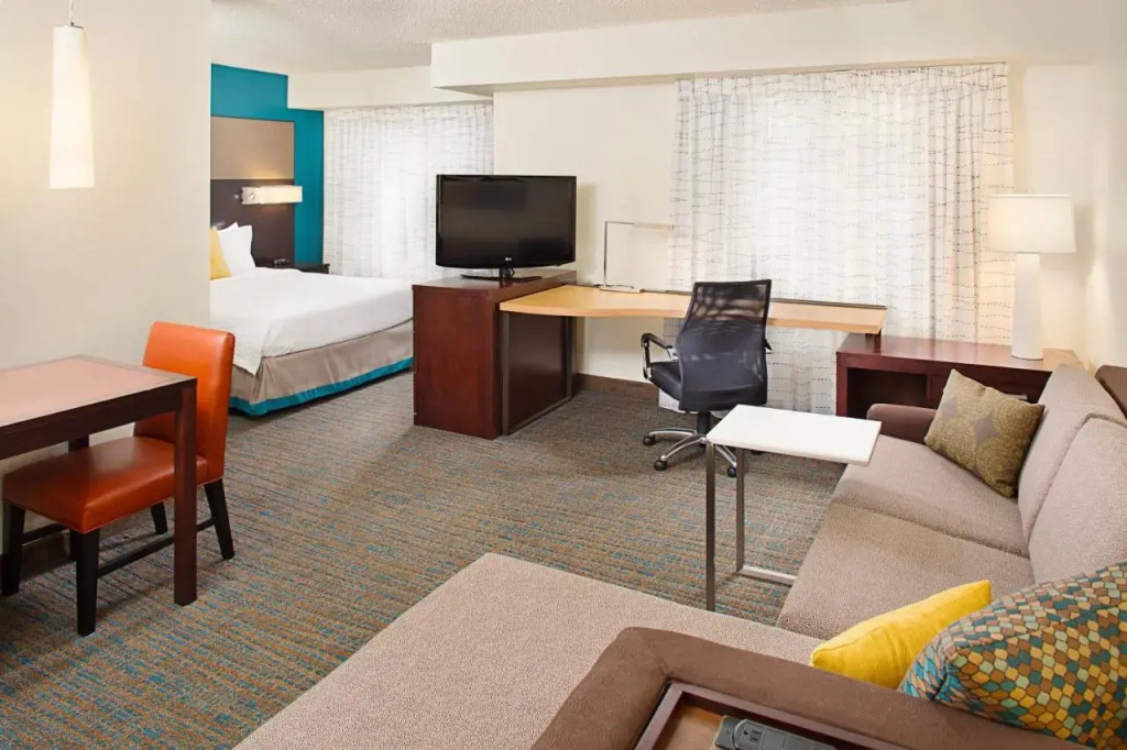 Residence Inn by Marriott Detroit Livonia