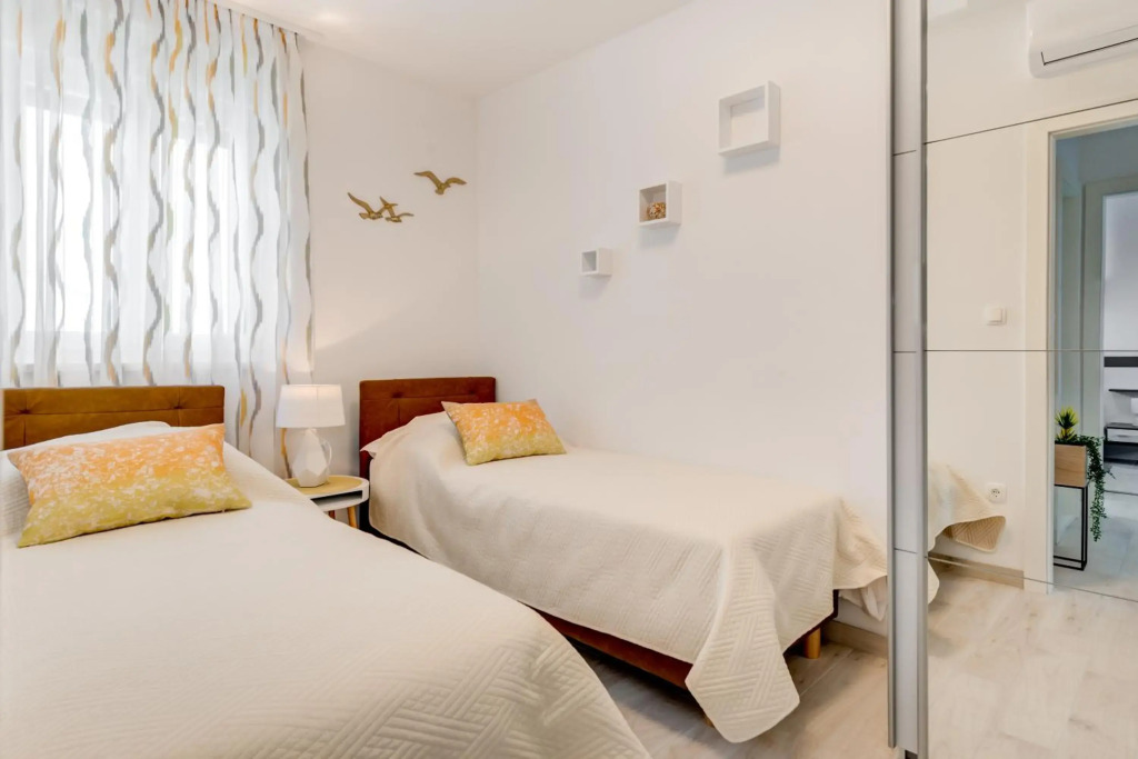Magnolia 4* luxury apartment in town center