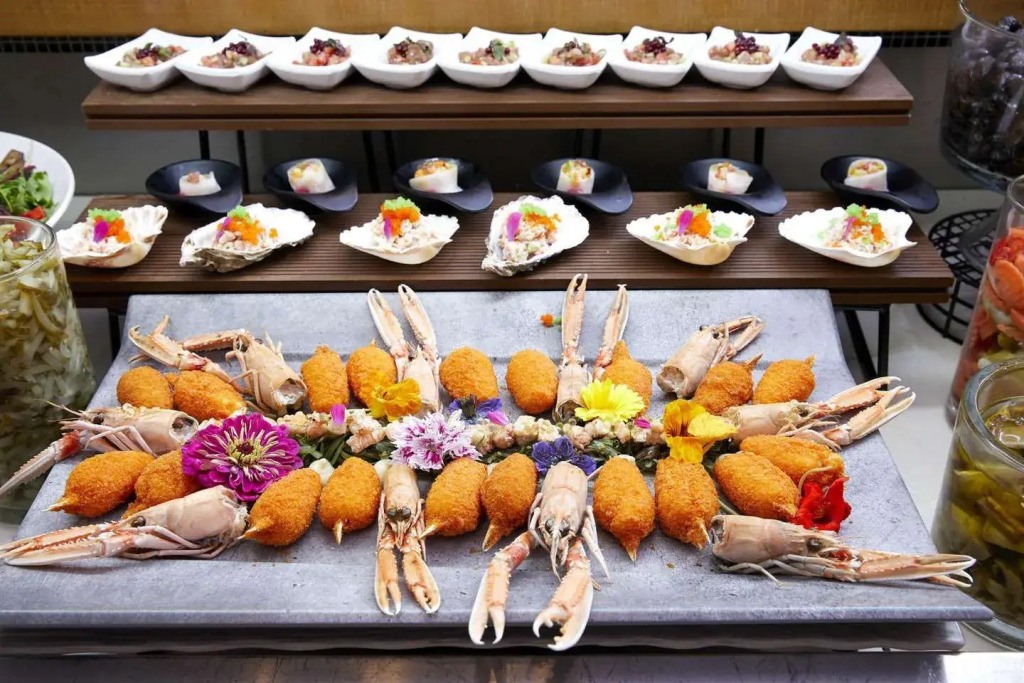 Anthemus Sea Beach Hotel & Spa