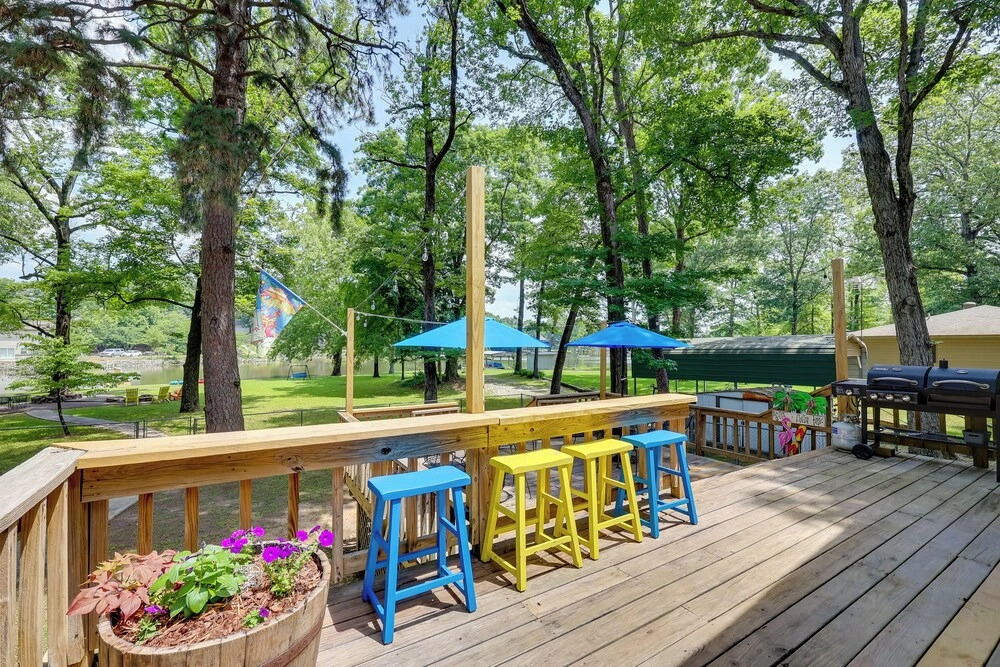 Lakefront Home w/ Kayaks & Dock in Hot Springs