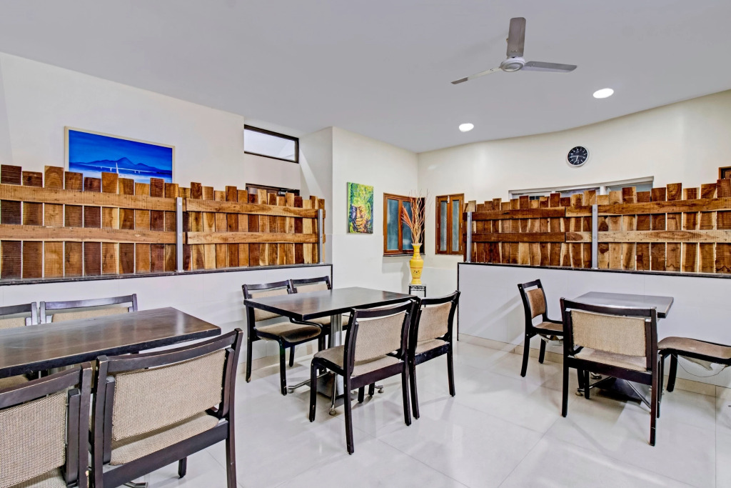 Oyo Flagship 93620 Hotel Diva Inn