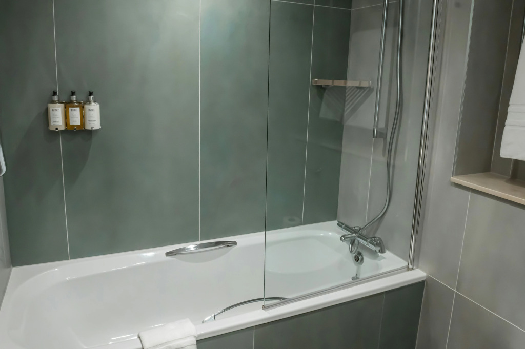 Bush Hotel Farnham