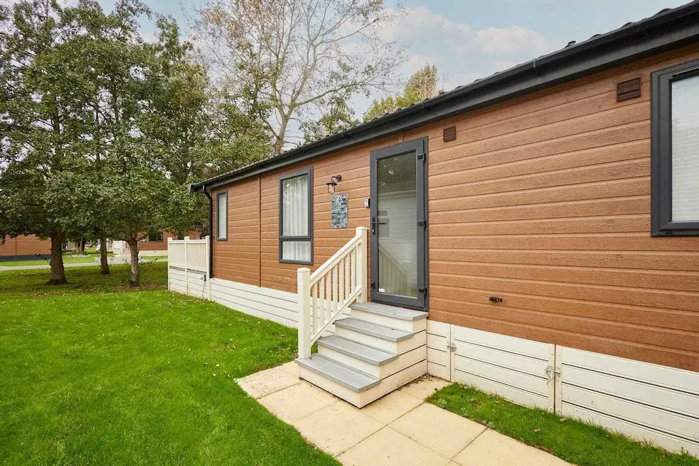 Host Stay Foxglove Lodge
