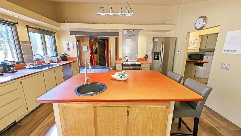 Salishan 5 3 Bedroom Home