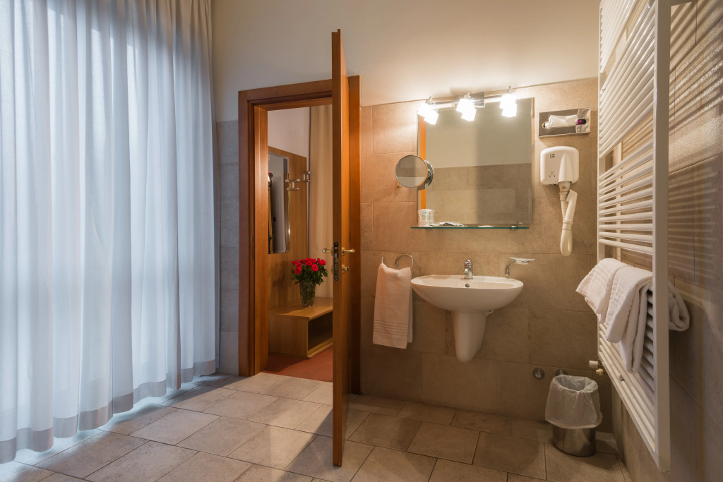 Hotel Lux
