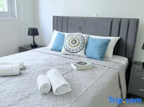 Too Coool Apartment Mythical Seas 5