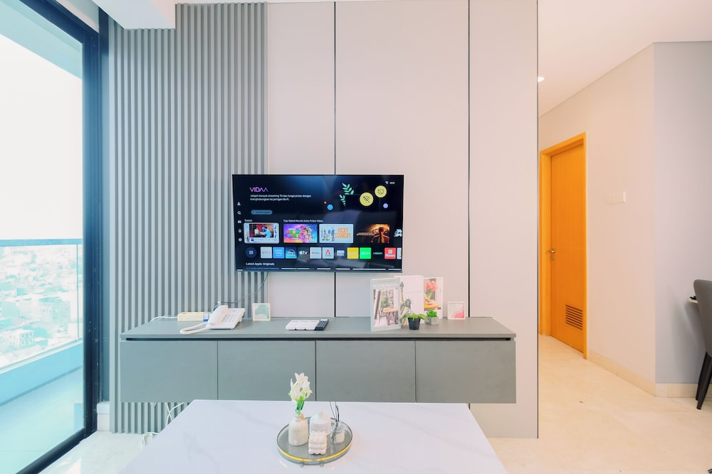 Tranquil Designed 2Br At Capitol Suites Apartment