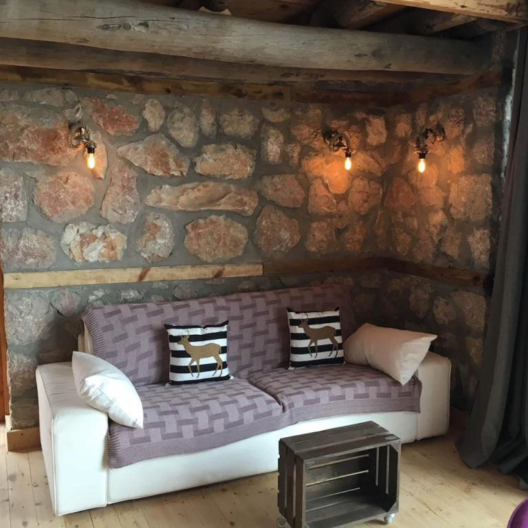 Prima Donna Hotel