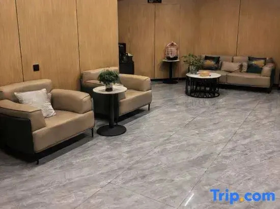 Ruihua Essence of Time Hotel (Wangjing CAFA)