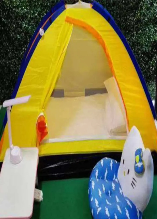 Hansha Capsule Theme Hotel