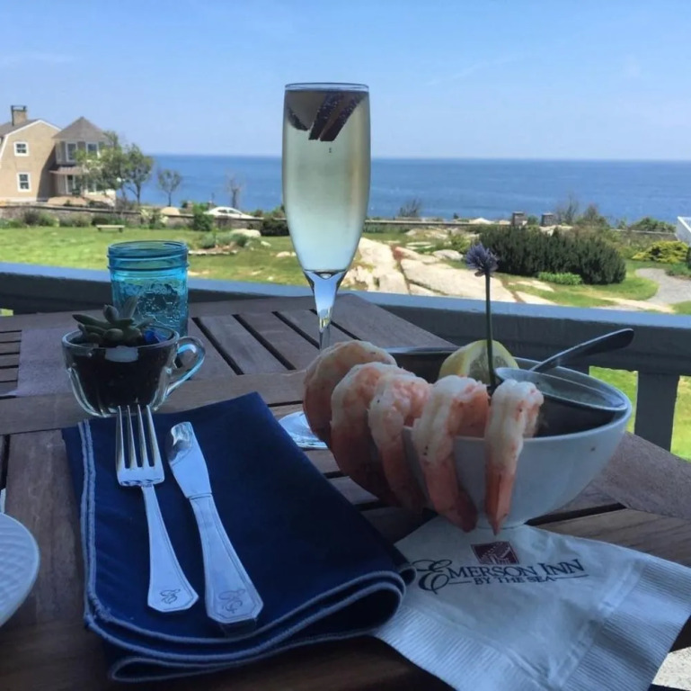 Emerson Inn By The Sea