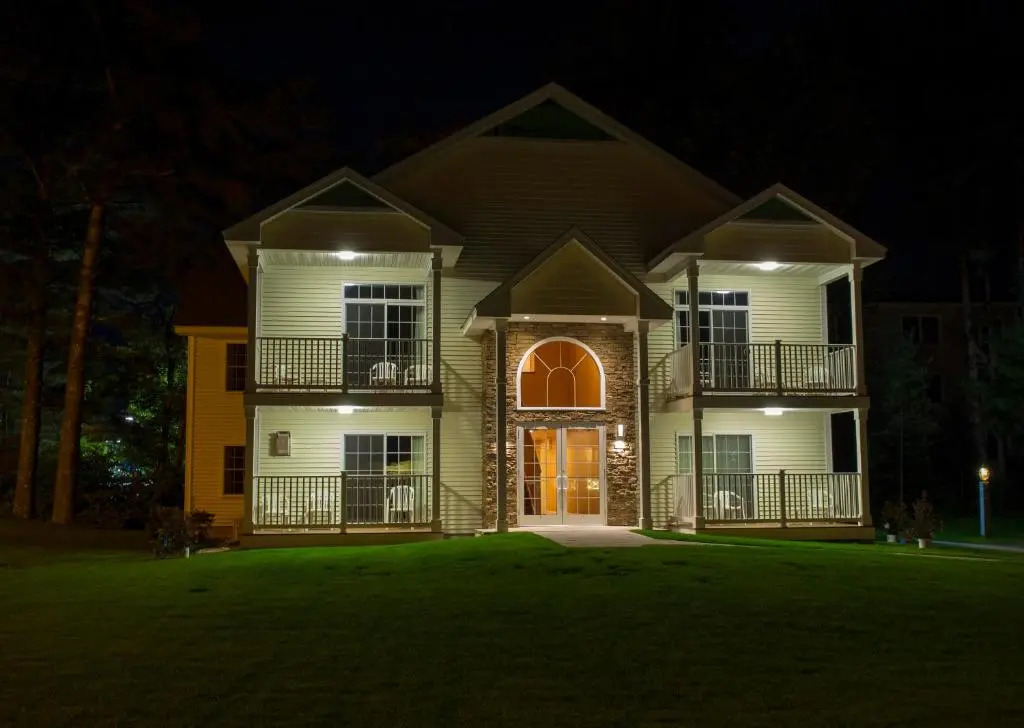 Golden Gables Inn Dazzler Select by Wyndham
