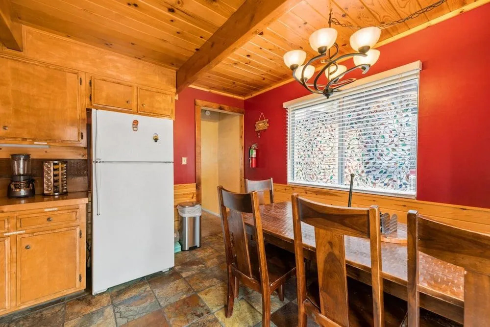The Bear's Cabin