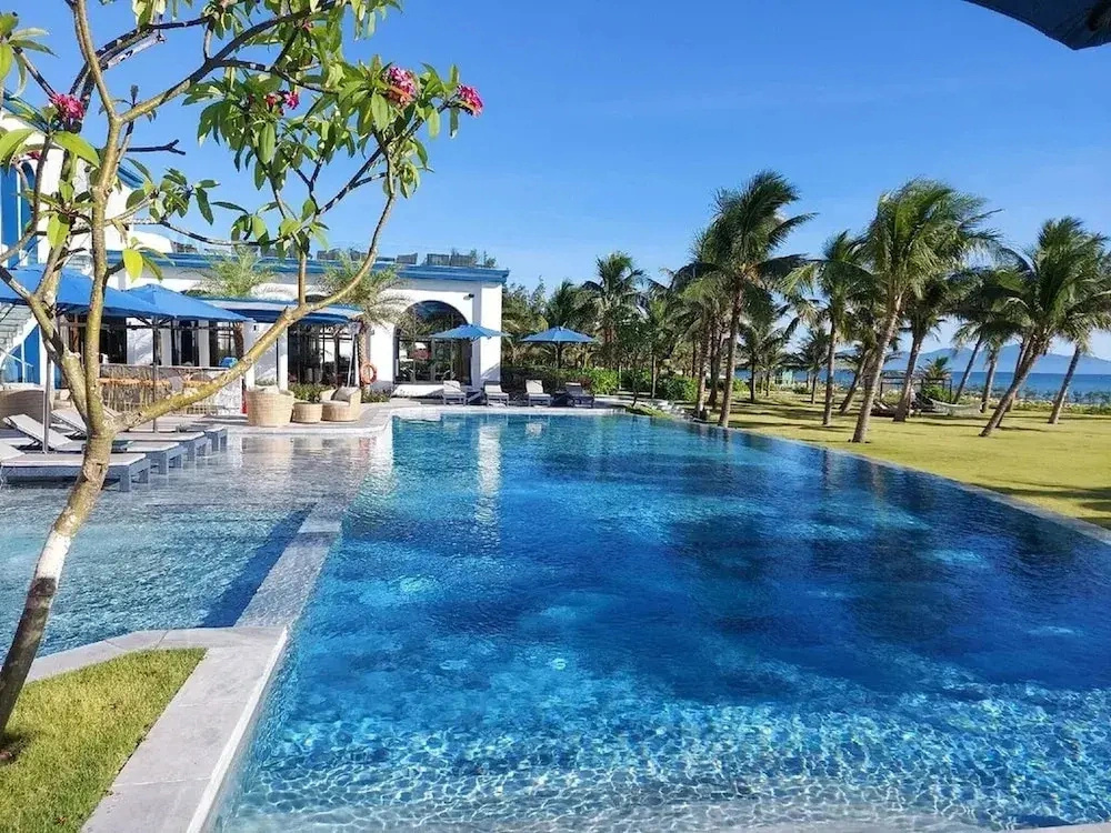 wyndhoian Signature Villas Hoi An