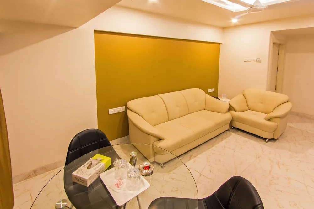 Zo Rooms Kopar Khairane