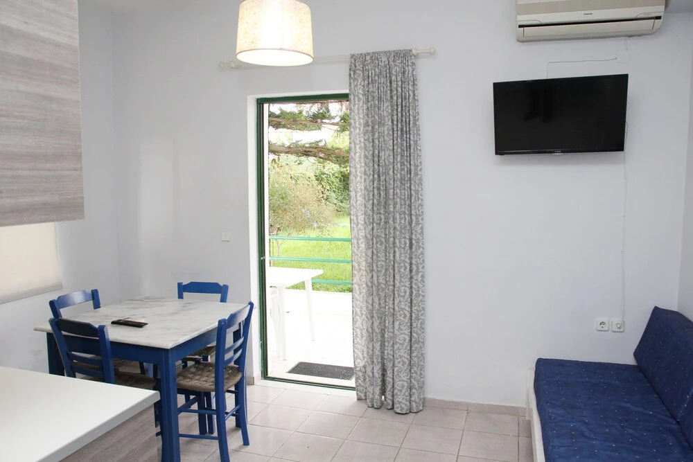 Coral Apartments