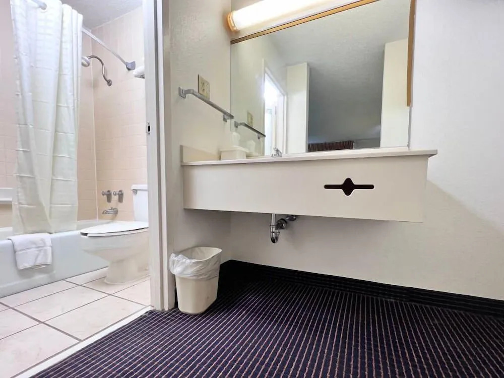 Heritage Inn & Suites by Capital O Baton Rouge I 10