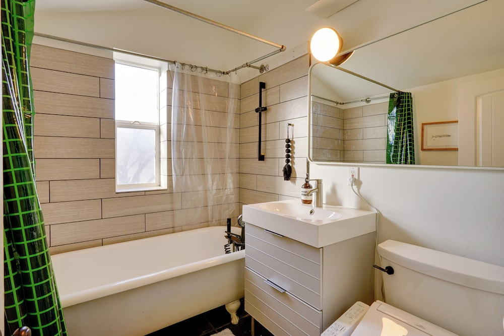 Work & Explore! Dog-friendly Salt Lake City Home
