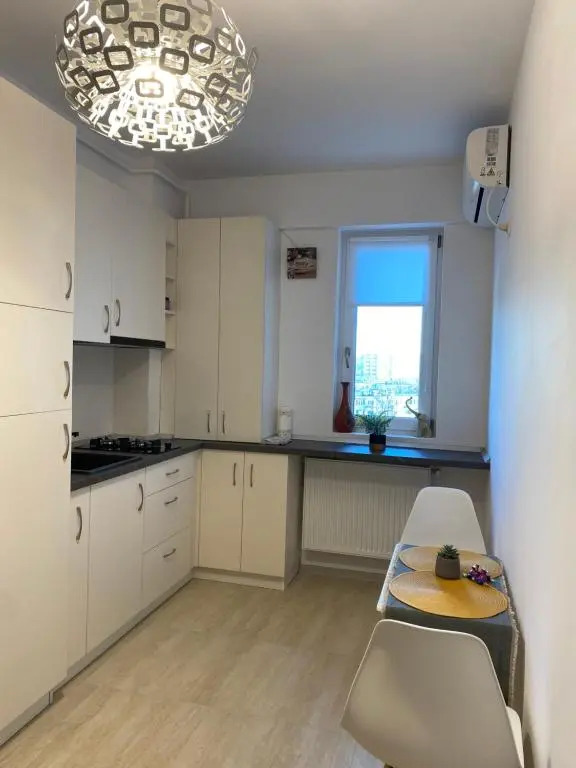 Q Apartaments near Palas Mall