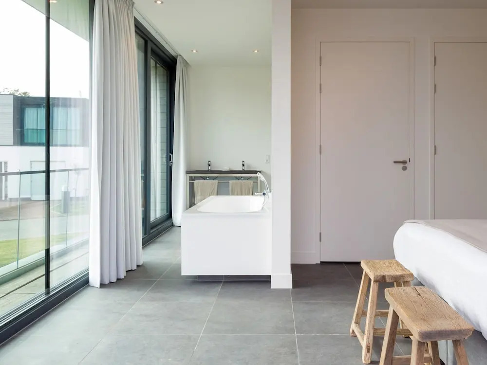 Luxurious Villa with Sunshower, 3 Bathrooms Near Veerse Meer