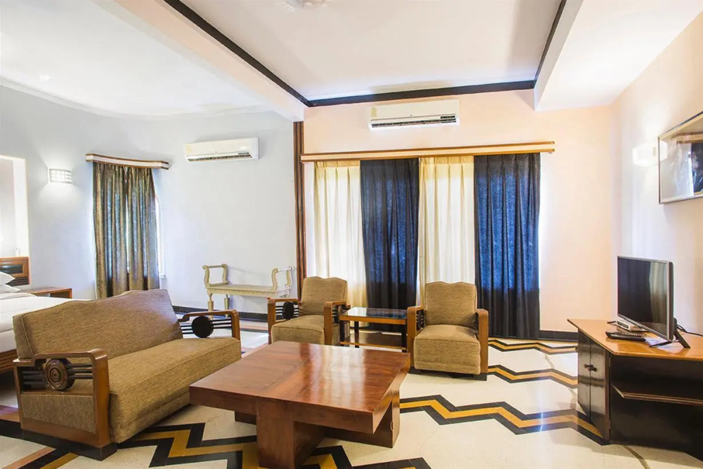 Hotel Inn Season - Art Deco Heritage Hotel in Jodhpur