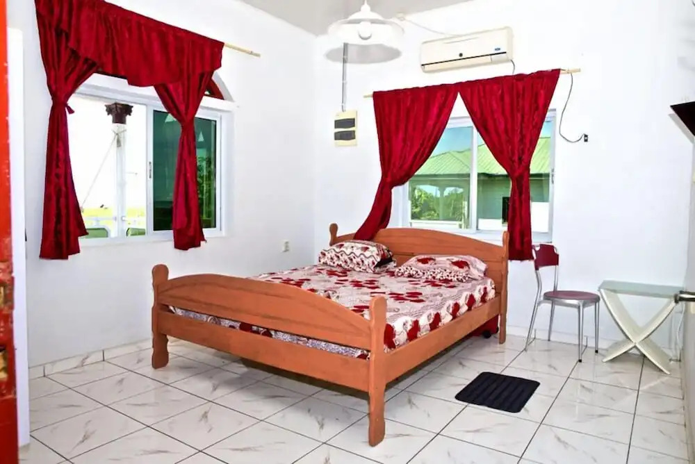 Zeedijk Resort Nickerie
