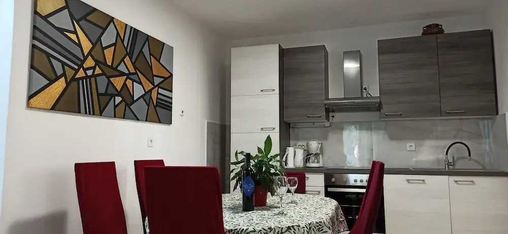 Apartments Desa Petric