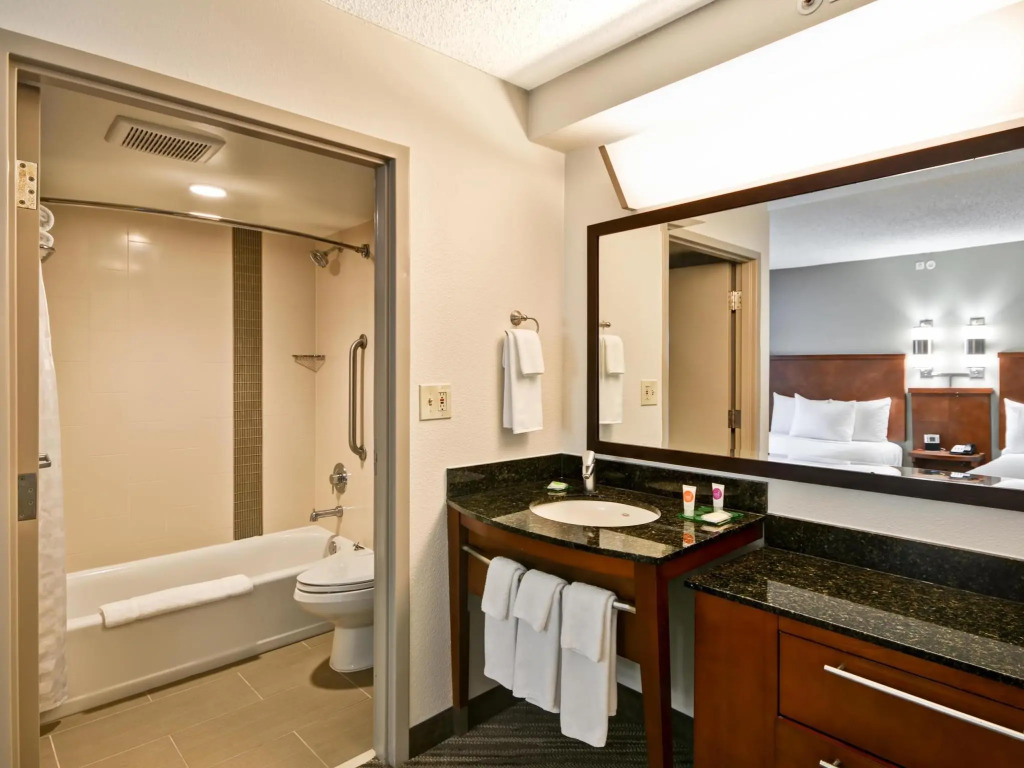 Hyatt Place Richmond Airport
