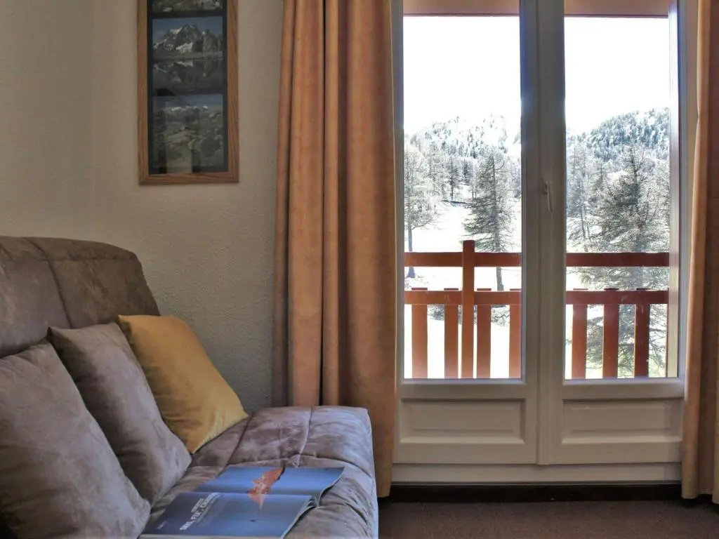 Appartement Risoul, 2 pièces, 4 personnes - FR-1-330-65