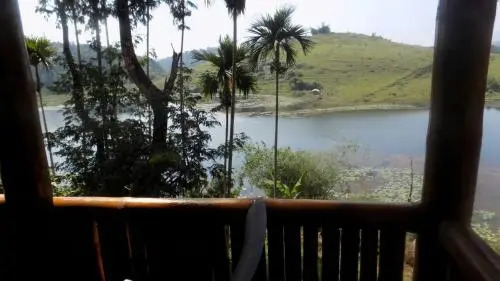 Misty Mornings Resort