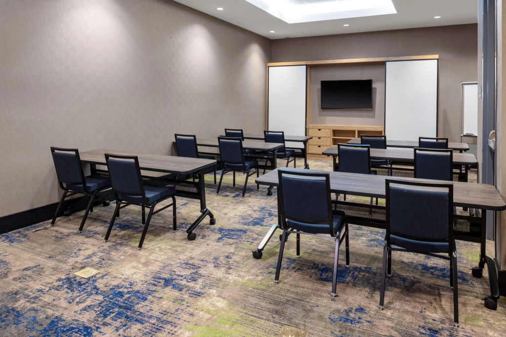 Hyatt House Nashville Downtown-Convention Center