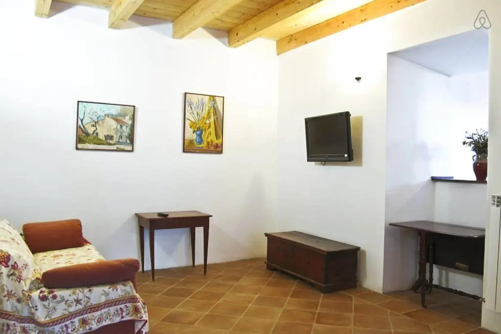 Tra Gli Olivi E La Riviera Del Conero