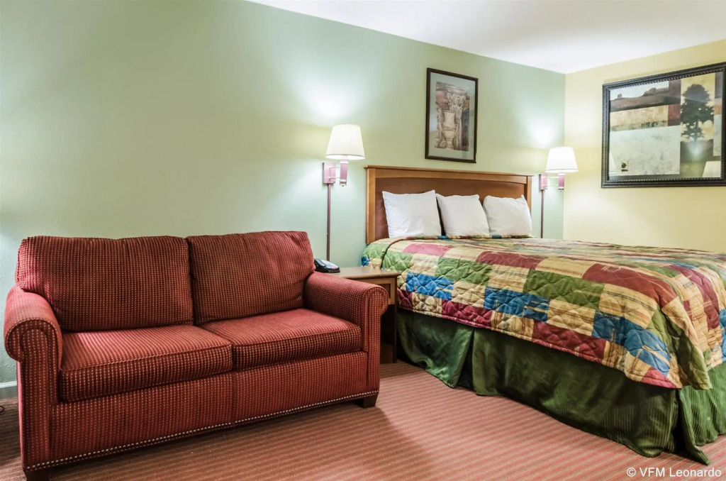 Regency Inn