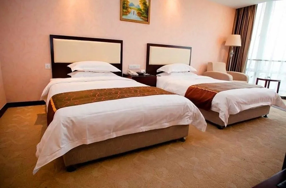 Wuhan Newport International Hotel