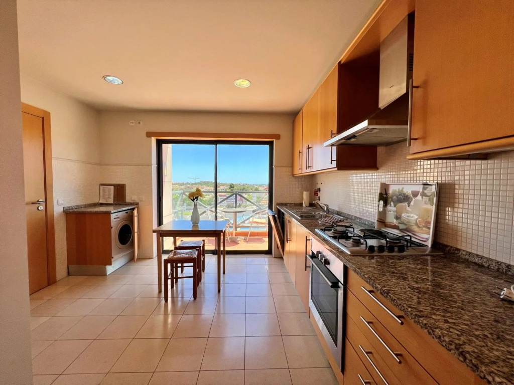 Albufeira Modern 2 by Homing