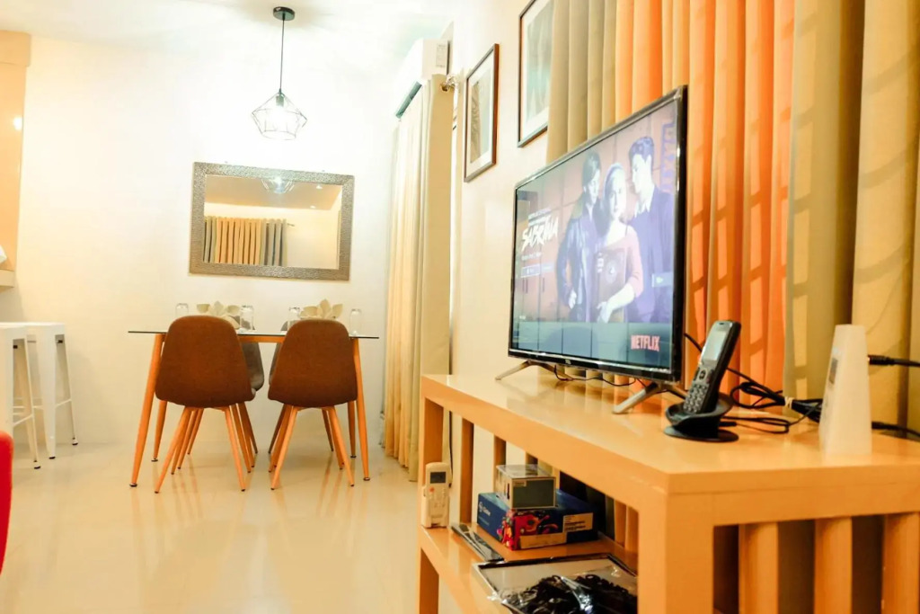 Fully Furnished Apartment with Netflix and Wifi