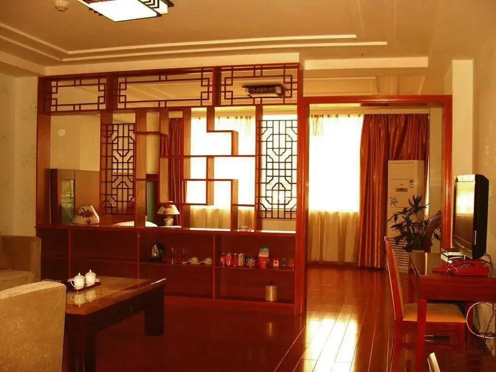 Purui Duomu Holiday Hotel - Lijiang