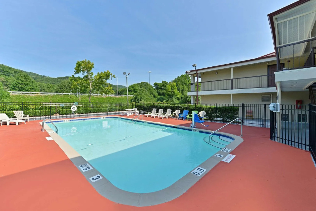 Red Roof Inn Dalton