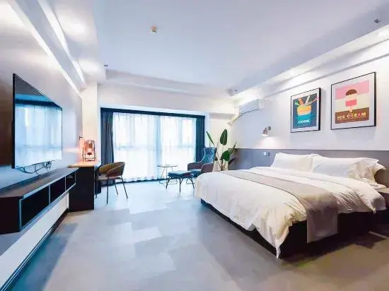 Shengxia Guangnian Apartment (Tatan International Business and Trade City New Railway Station Shop)
