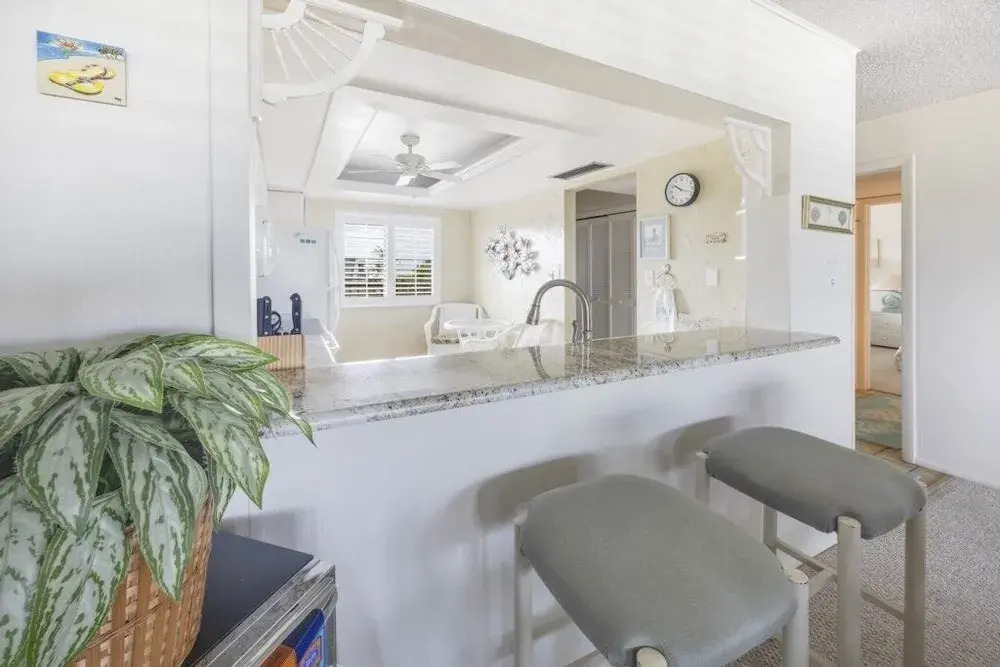 Loggerhead 424 2 Bedroom Condo by RedAwning