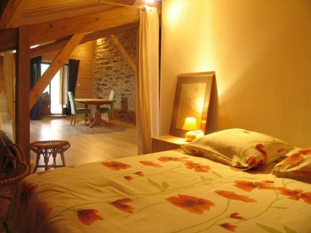 Chambres d'Hôtes La Cardère