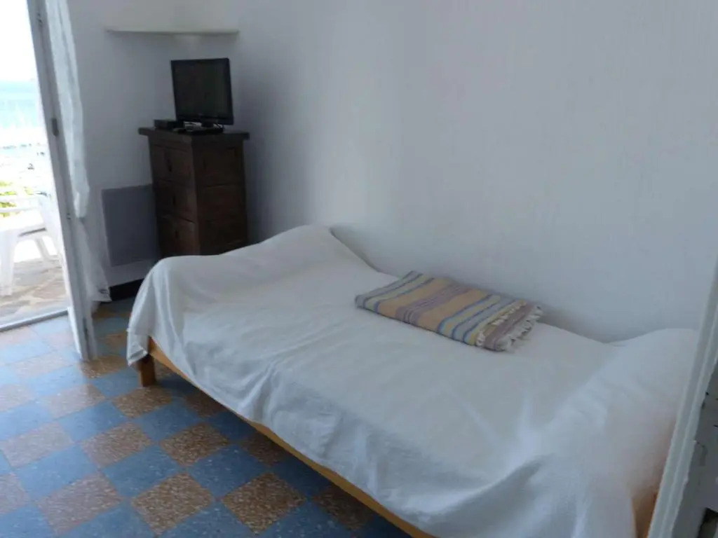 Appartement Le Lavandou, 3 pièces, 4 personnes - FR-1-308-25