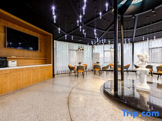 Yucheng Hotel (Haiyuan College of Medical University, Kunming High-tech Zone)