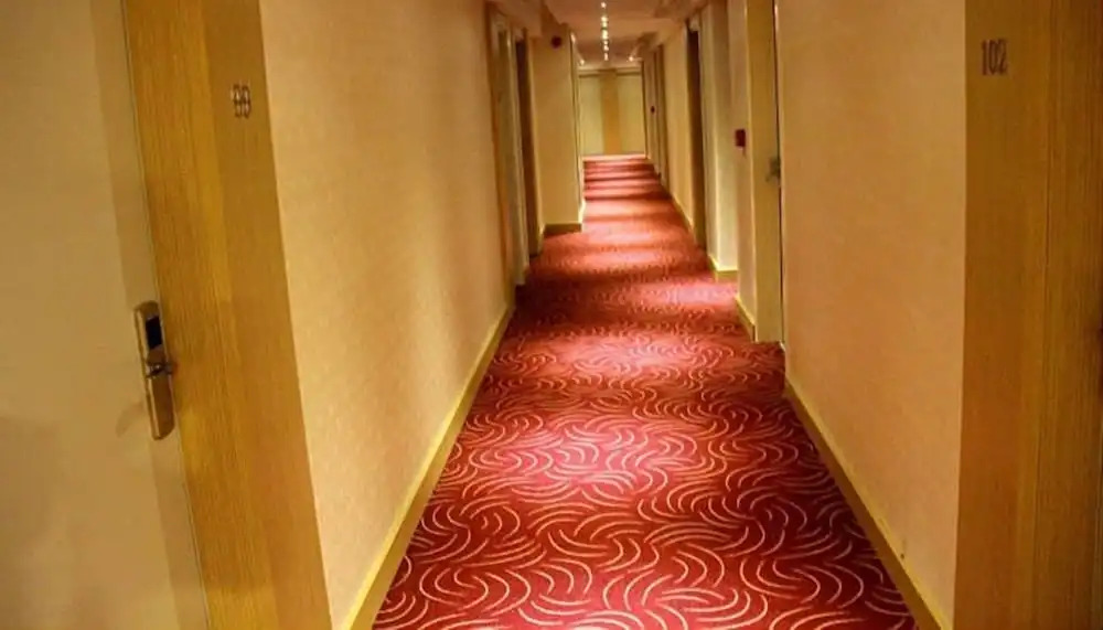 Live Suites